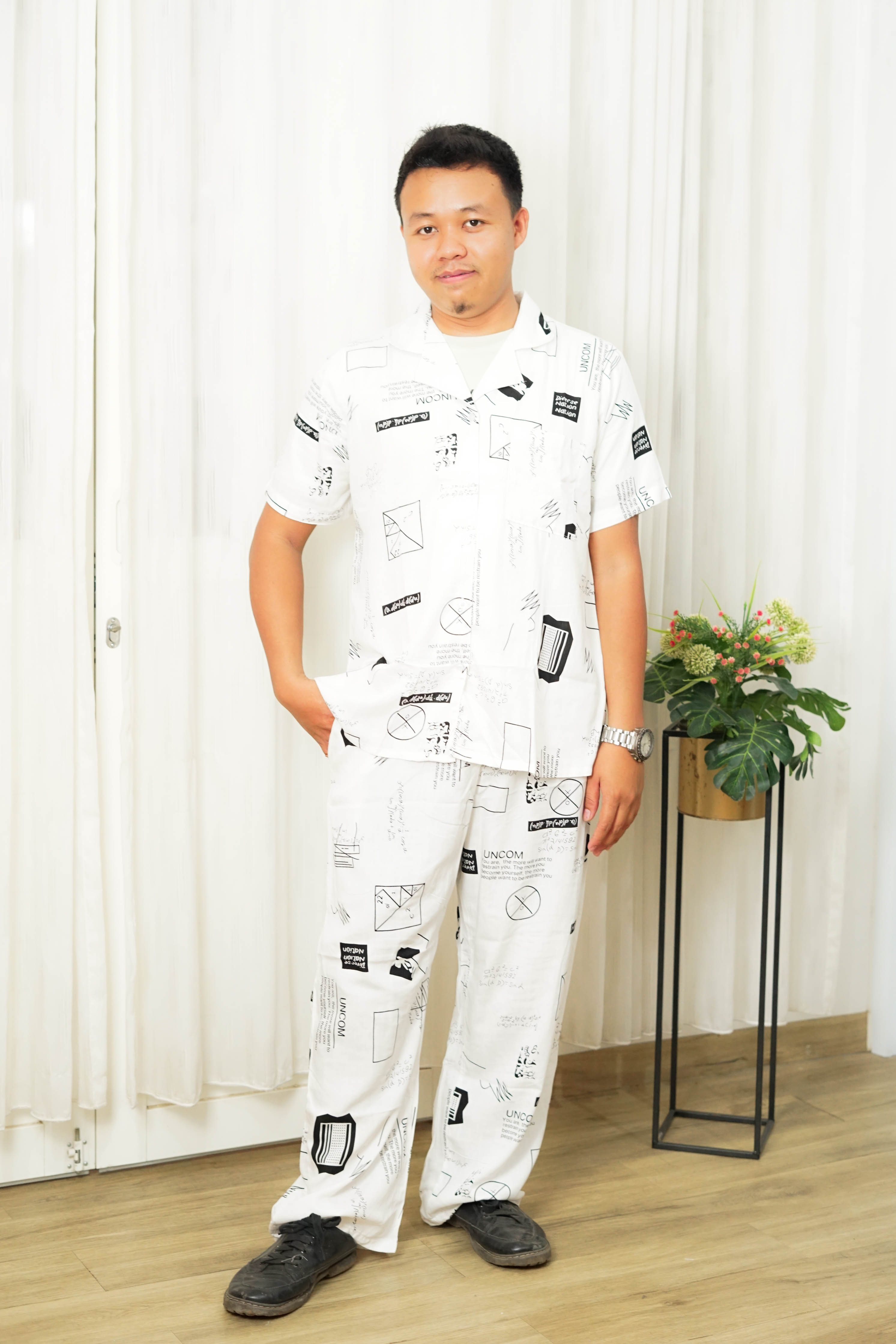 Koleksi One Set untuk Grosir